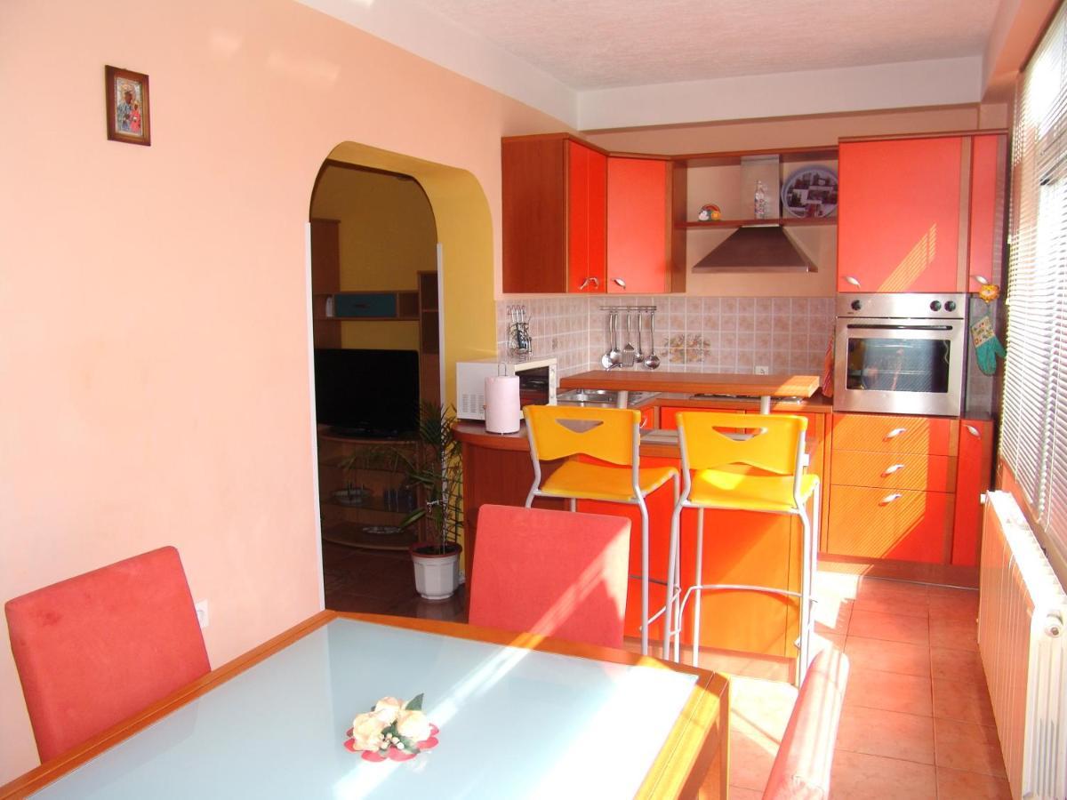 Apartments Bozica 克尔克 外观 照片