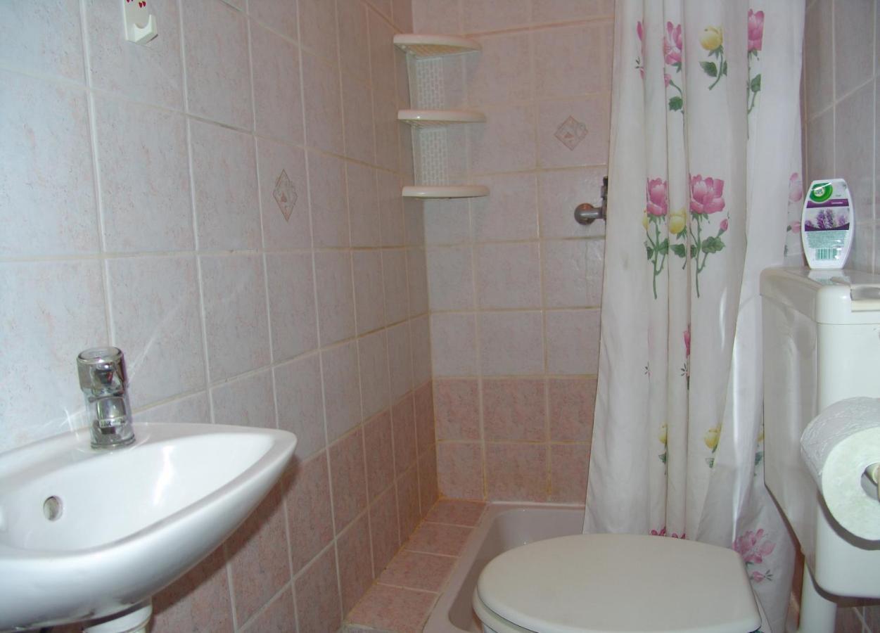 Apartments Bozica 克尔克 外观 照片