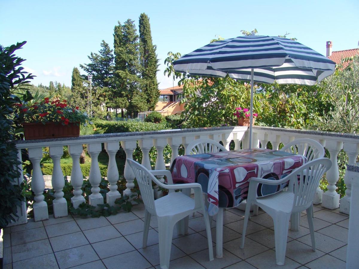 Apartments Bozica 克尔克 外观 照片