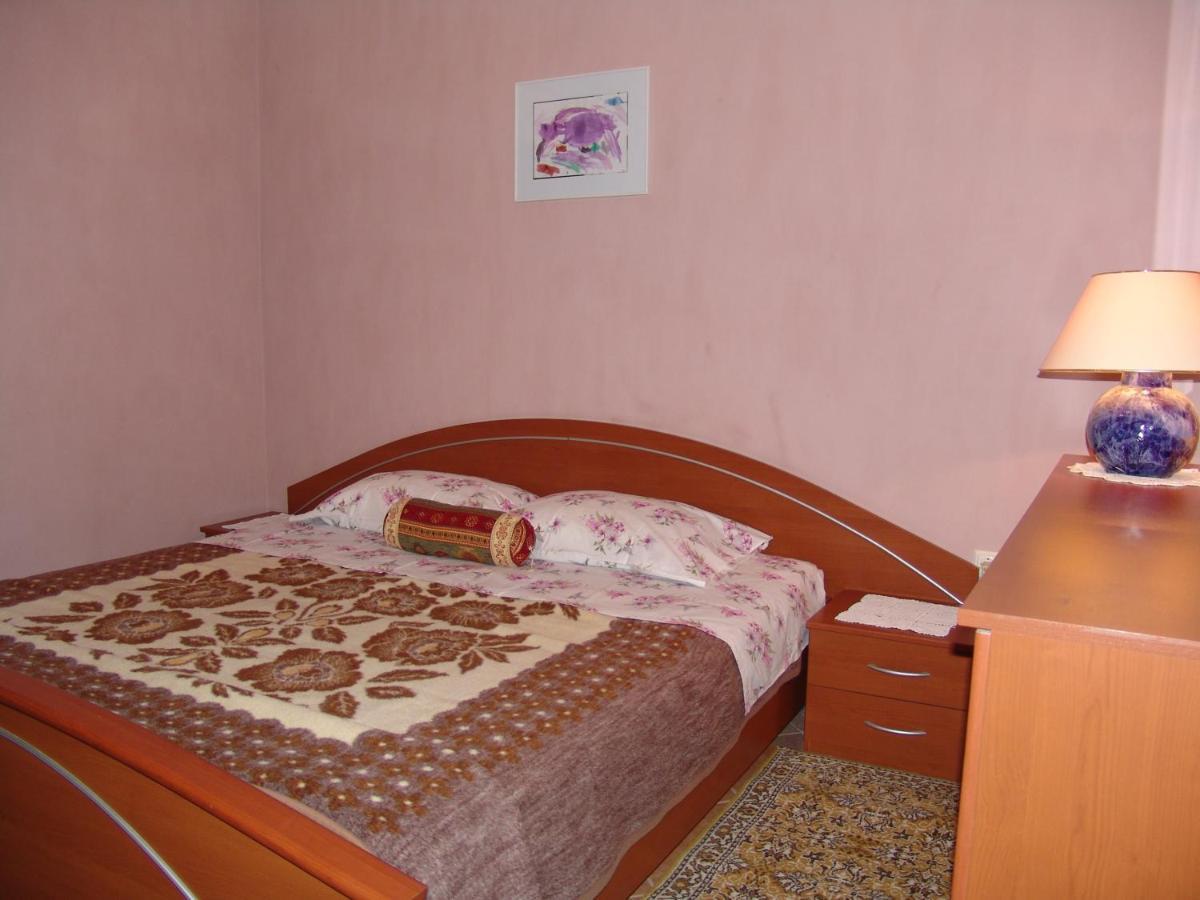 Apartments Bozica 克尔克 外观 照片