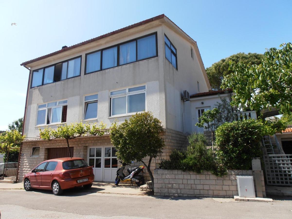 Apartments Bozica 克尔克 外观 照片
