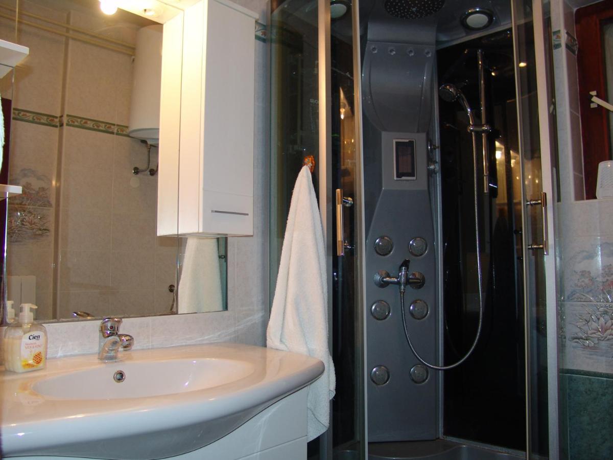 Apartments Bozica 克尔克 外观 照片